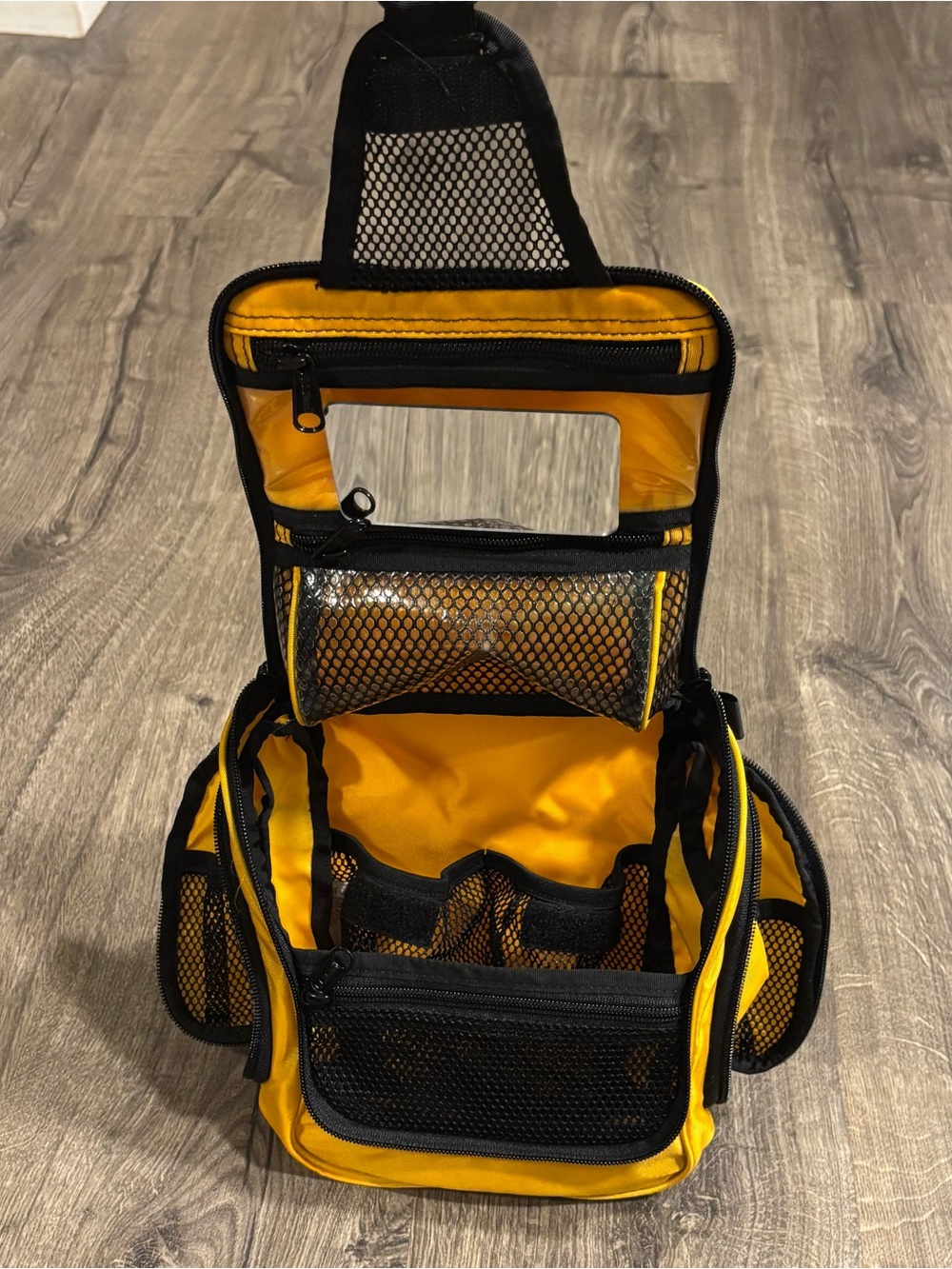 L.L. Bean Personal Organizer Bag Traveler Family Toiletry Bag Yellow Size Small - Picture 8 of 13